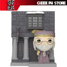 Load image into Gallery viewer, Funko Pop Deluxe Harry Potter Albus Dumbledore with Hog's Head Inn sold byGeek PH store