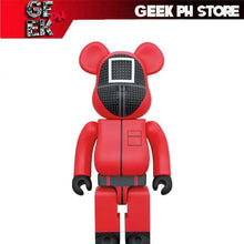 Load image into Gallery viewer, Medicom BE@RBRICK Squid Game Guard □ 100％ &amp; 400％ Bearbrick