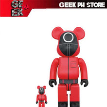 Load image into Gallery viewer, Medicom BE@RBRICK Squid Game Guard ○ 100％ &amp; 400％ Bearbrick