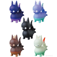 Load image into Gallery viewer, MEDICOM VAG VINYL ARTIST GACHA BOX SERIES 26  Zero Reborn by 0313 Illustration